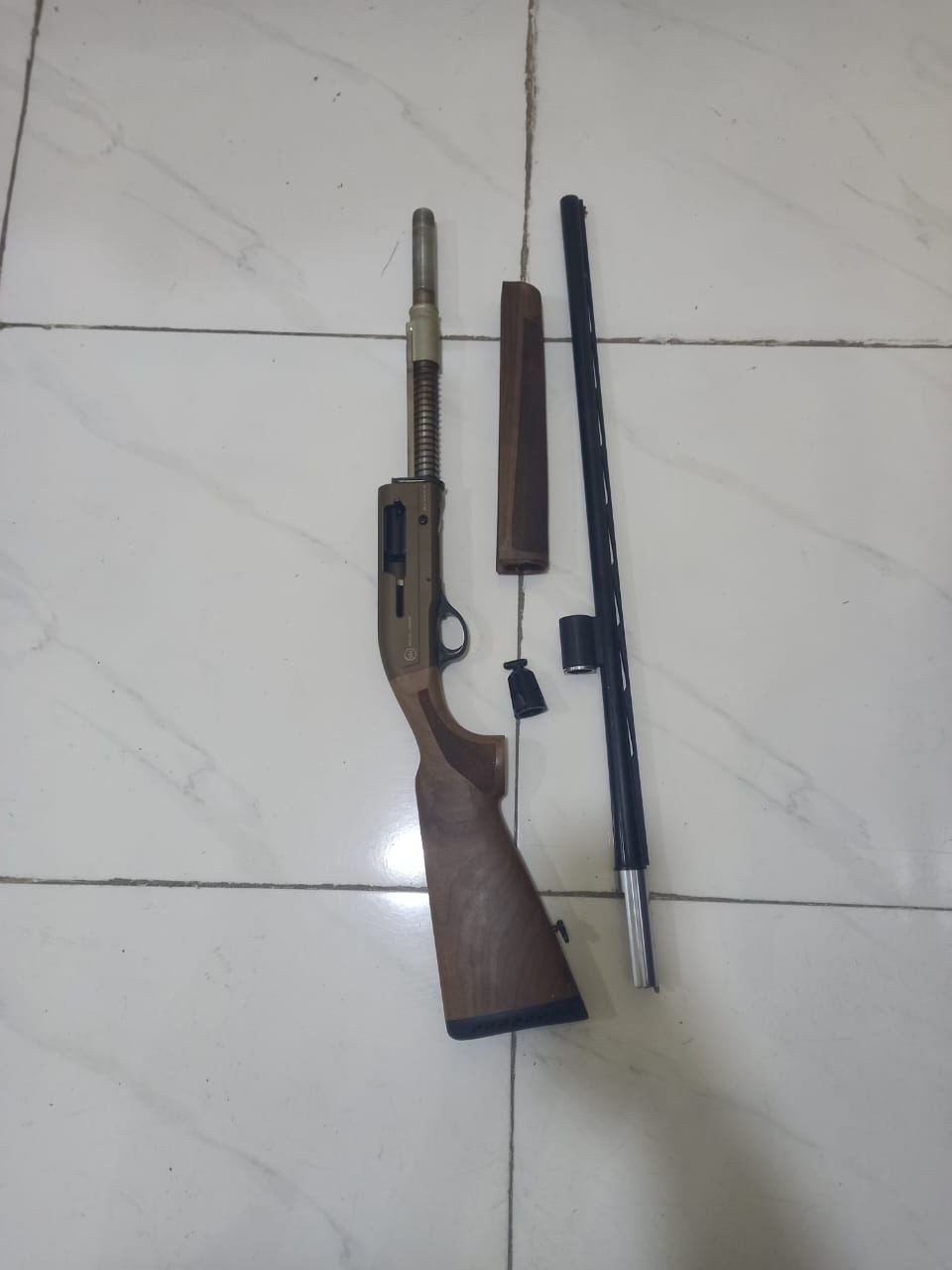 Odlu silahları polisə könüllü təhvil verdilər - FOTOLAR